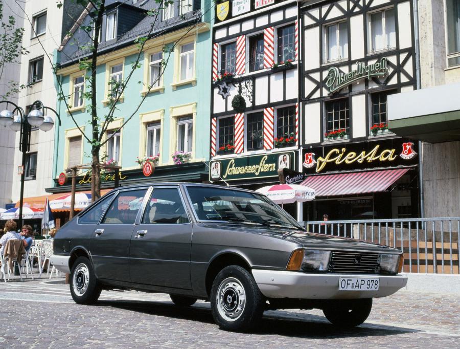  Simca 1307 1975 года  (фото 1 из 12)